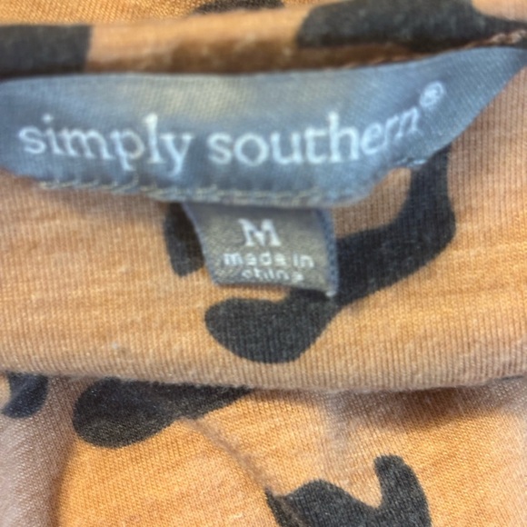 Simply Southern Brown Leopard Print Peplum Blouse - Picture 4 of 6